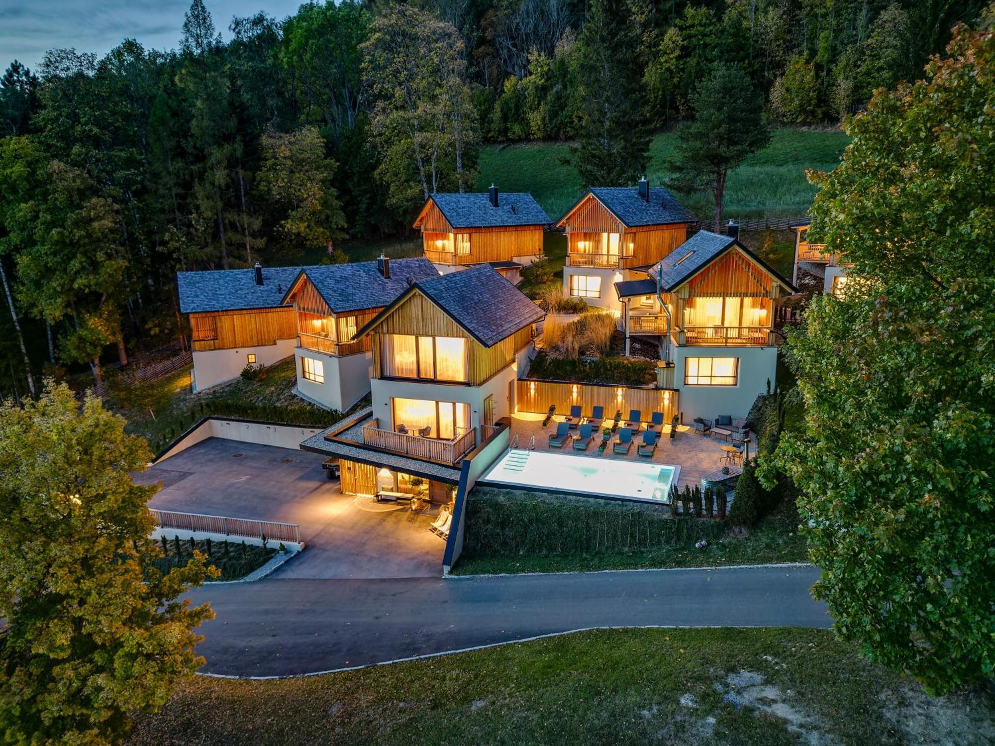 Hideaway Hotel Montestyria Chalets & Suiten Mariazell Bagian luar foto