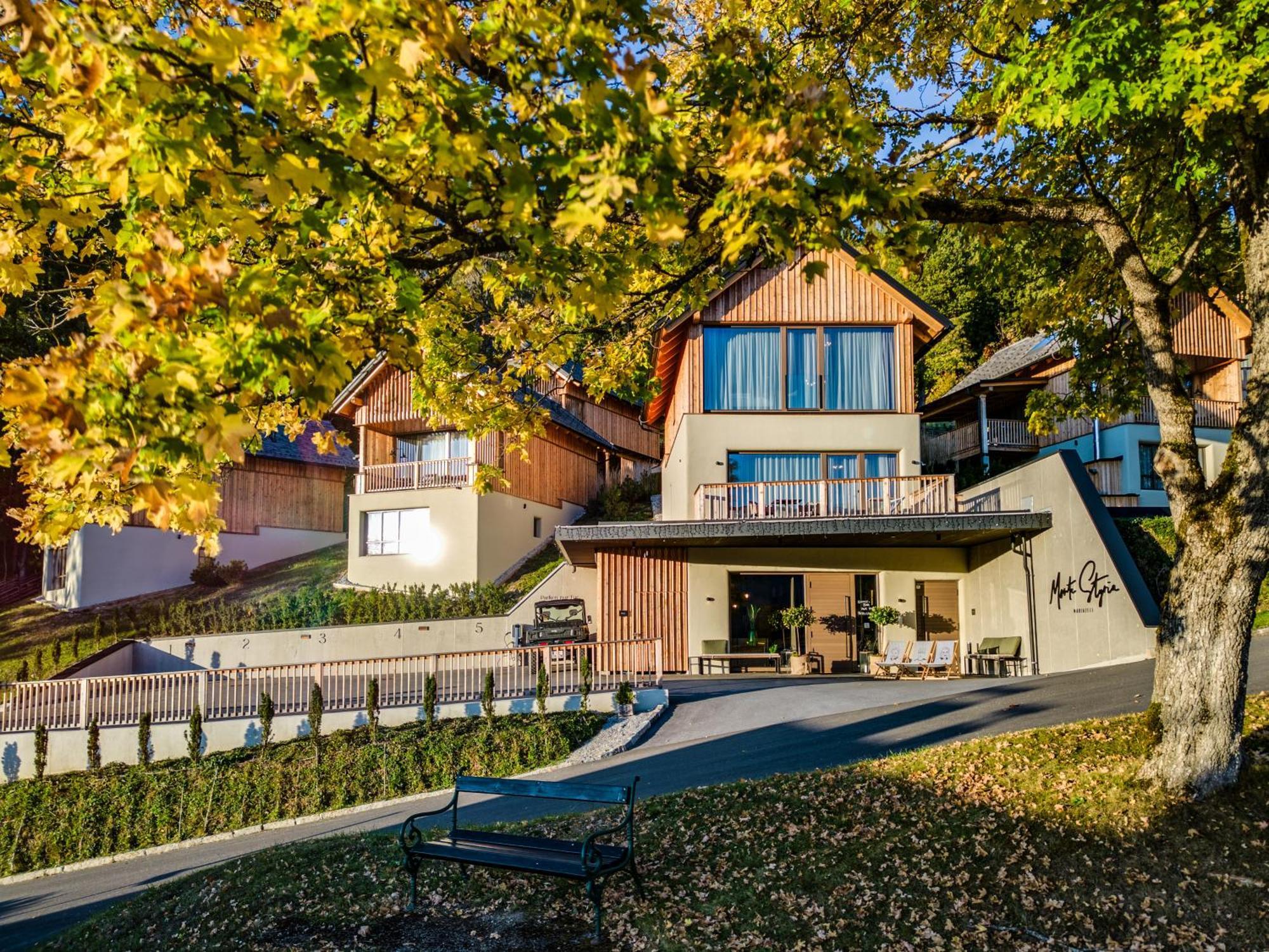 Hideaway Hotel Montestyria Chalets & Suiten Mariazell Bagian luar foto