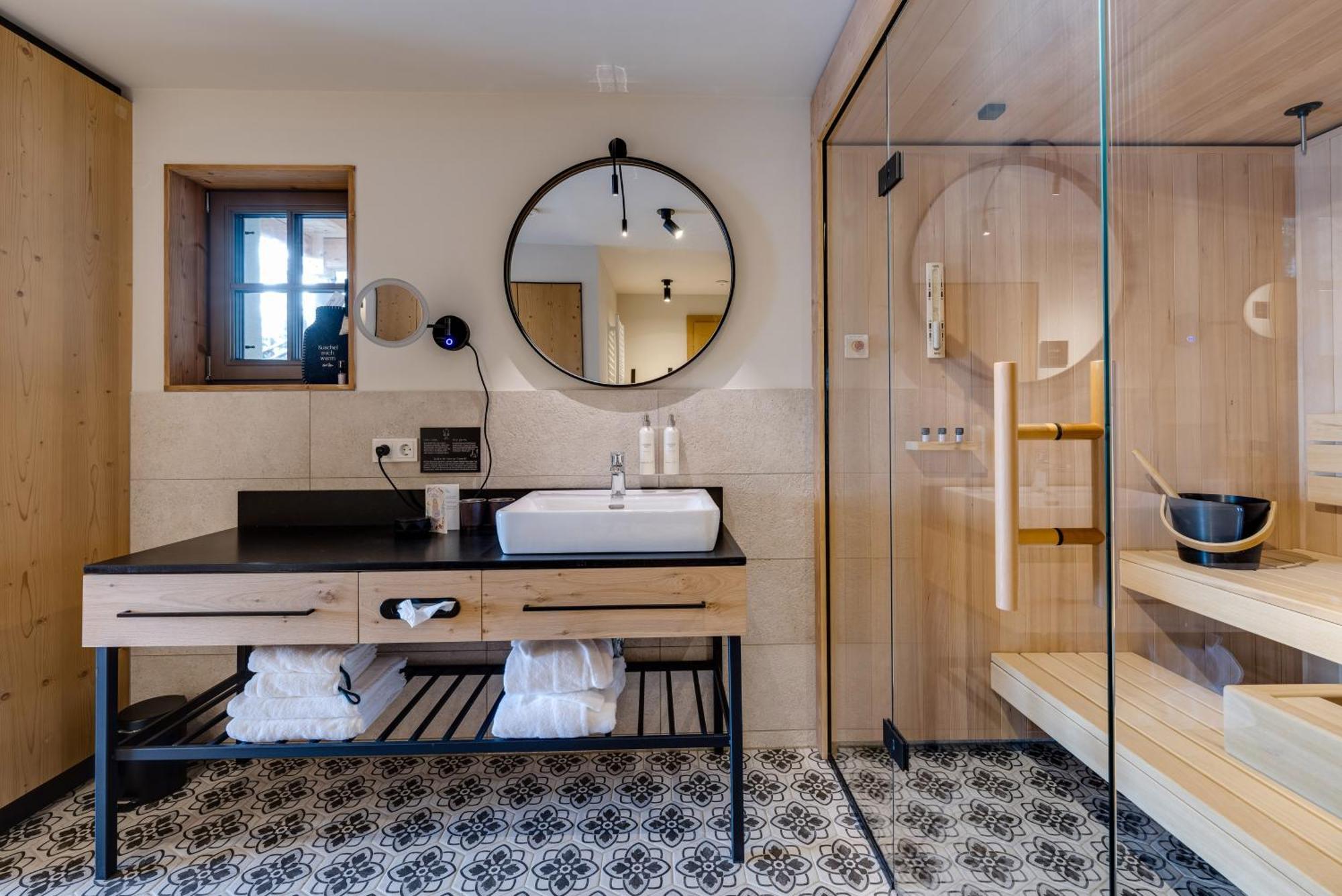 Hideaway Hotel Montestyria Chalets & Suiten Mariazell Bagian luar foto